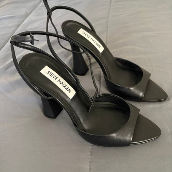 Steve Madden heels - Picture 2 of 4